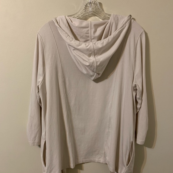 ZENERGY by Chico’s Knit Drape Front Open Jacket size 2 - Picture 8 of 16